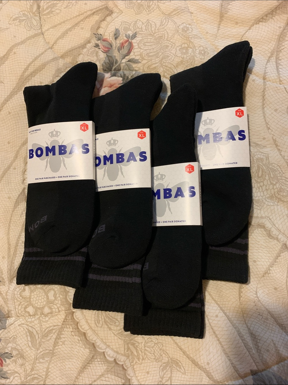 Bombas Men's Black Athletic Crew Socks - Pack of 4